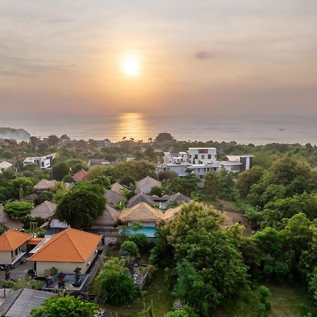 ג'ימבאראן Balangan Beach Villa Idaman Bungalows מראה חיצוני תמונה