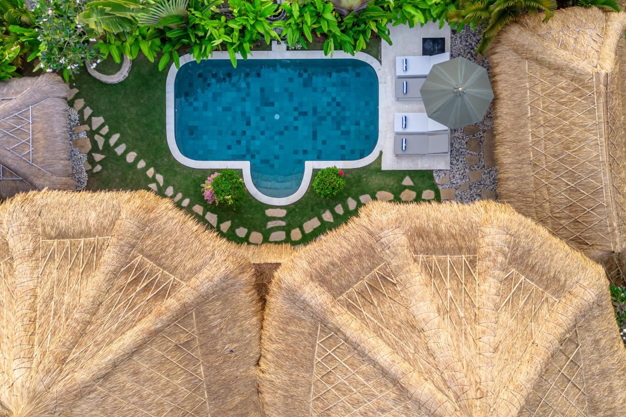 ג'ימבאראן Balangan Beach Villa Idaman Bungalows מראה חיצוני תמונה