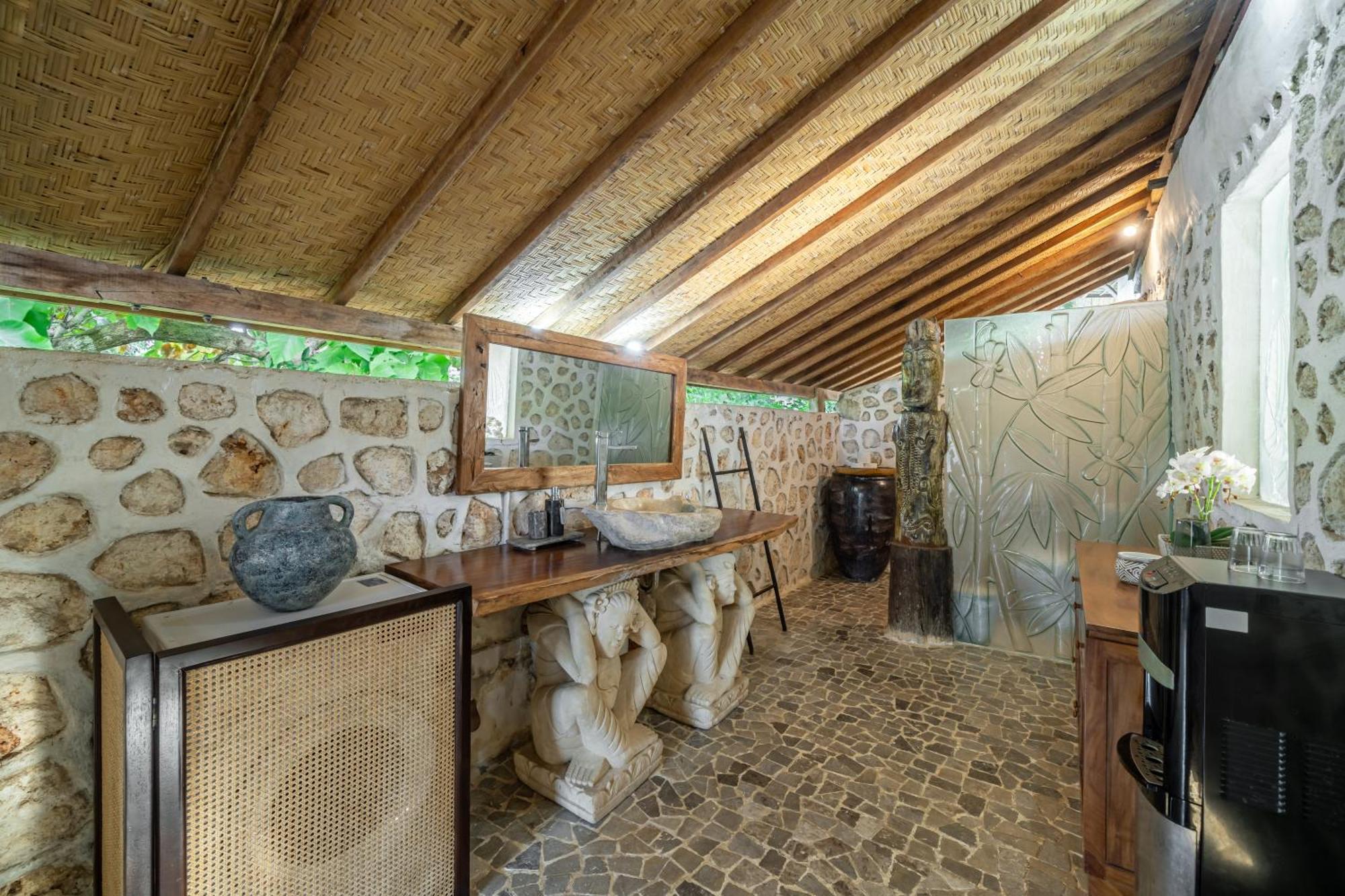 ג'ימבאראן Balangan Beach Villa Idaman Bungalows מראה חיצוני תמונה